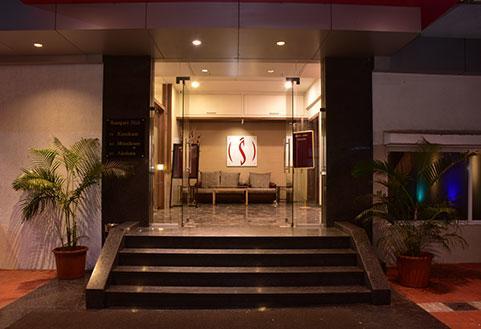 Hotel South Coast Navi Mumbai Exteriör bild